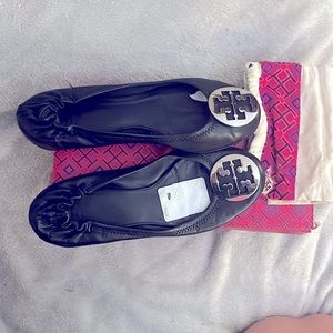Gently used Authentic Tory Burch Flat